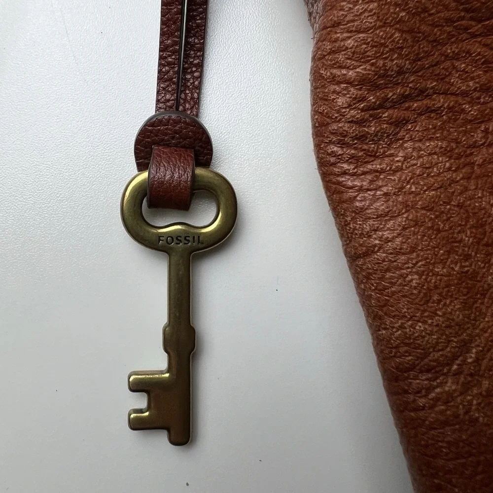 Fossil Tara Crossbody Bag - Brown